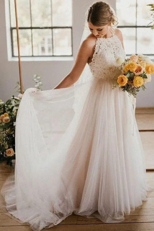 A-line Lace Tulle Beach Bridal Dresses with Halter Neckline