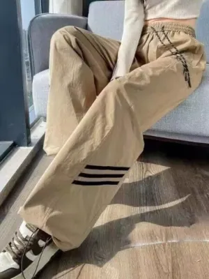 Beige Solid Stripped Cargo Jogger
