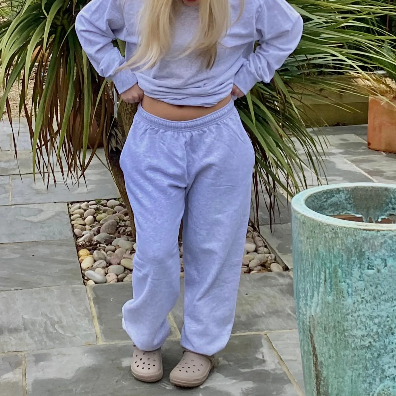 BLANK sweatshirt