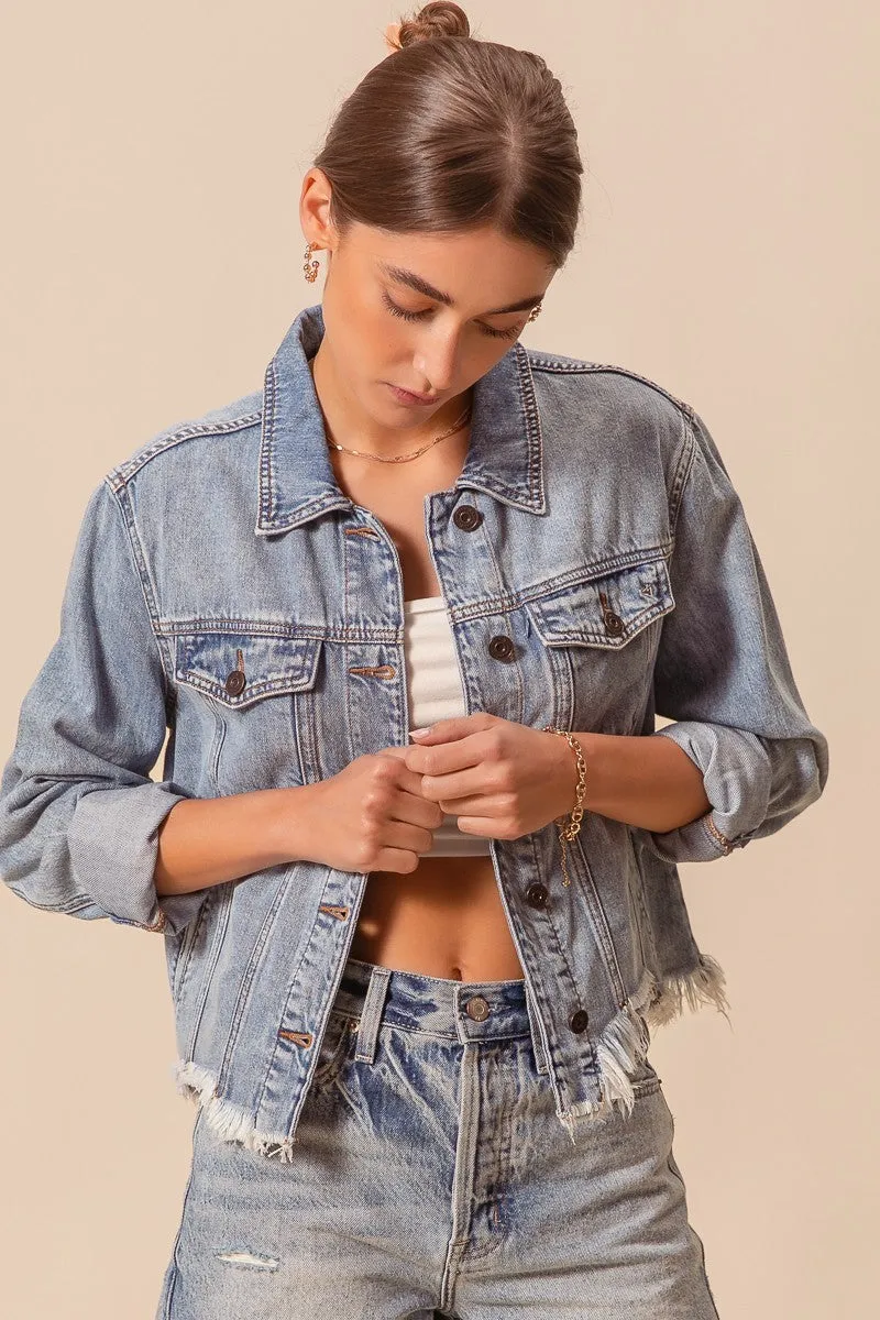 BUTTON DOWN DENIM JACKET WITH FRAYED HEM