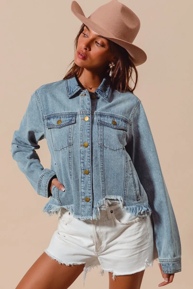 BUTTON DOWN DENIM JACKET WITH FRAYED HEM