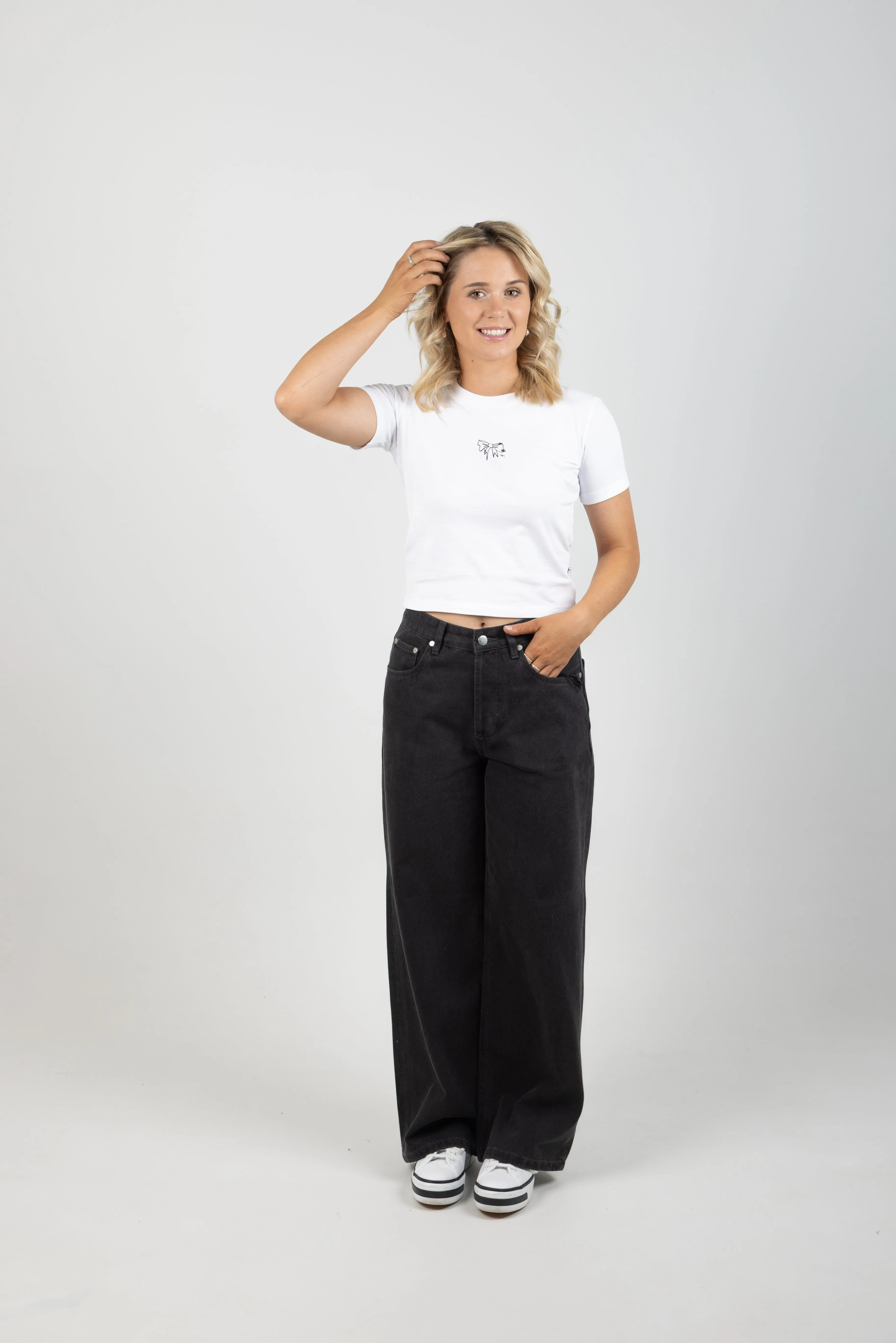 CHILL JEAN WASHED BLACK