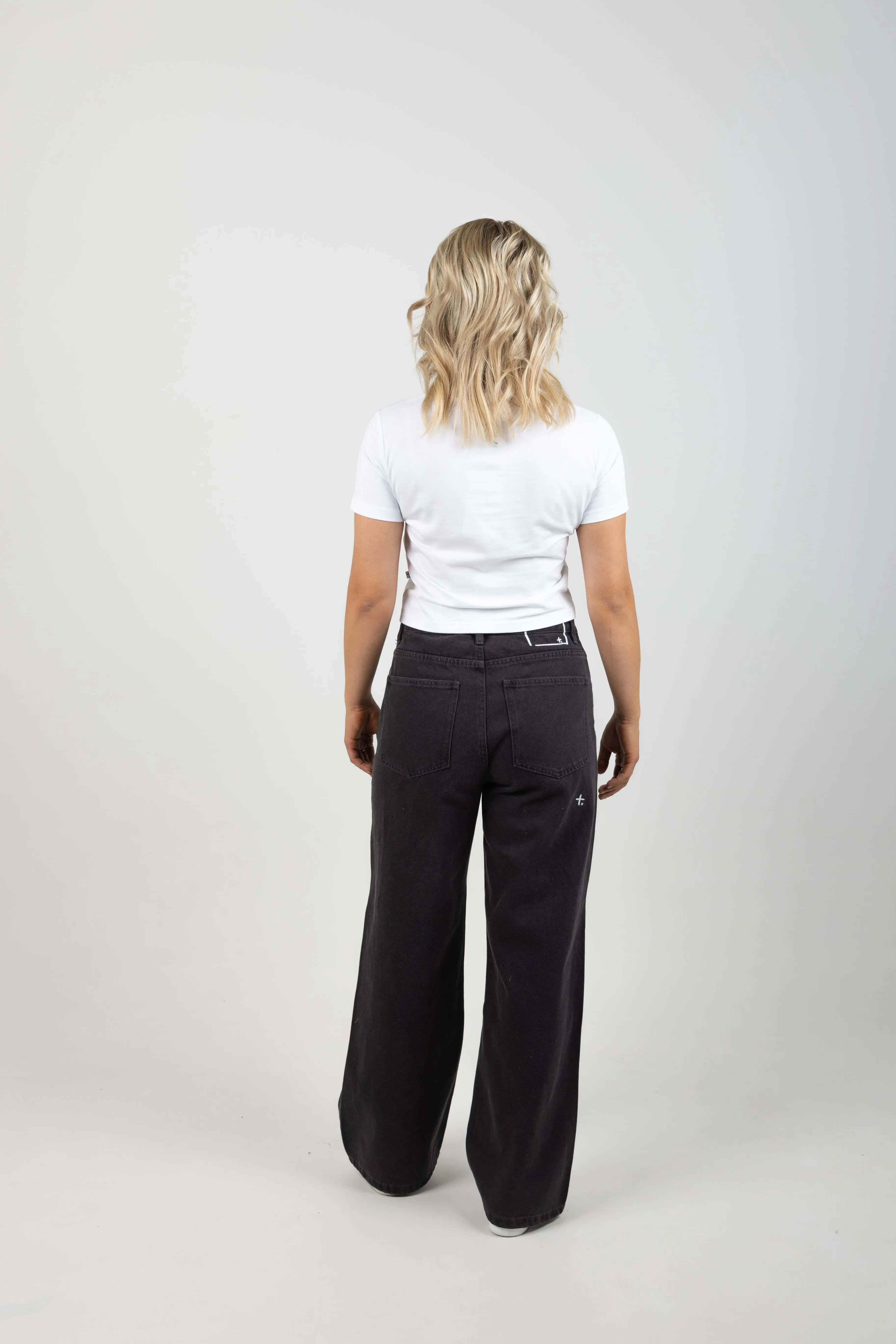 CHILL JEAN WASHED BLACK