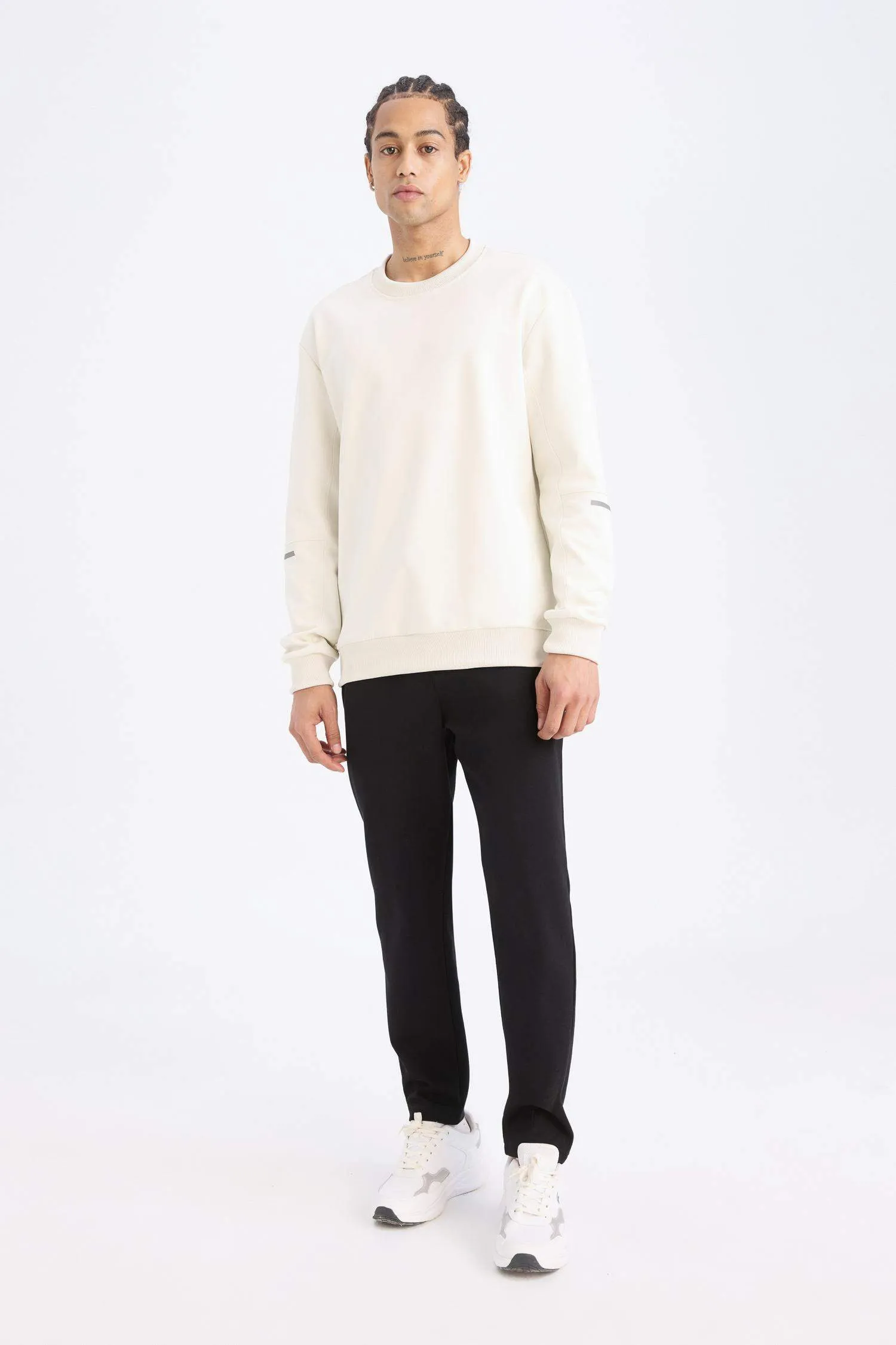 DeFactoFit Slim Fit Zippered Standard Leg Sweatpants