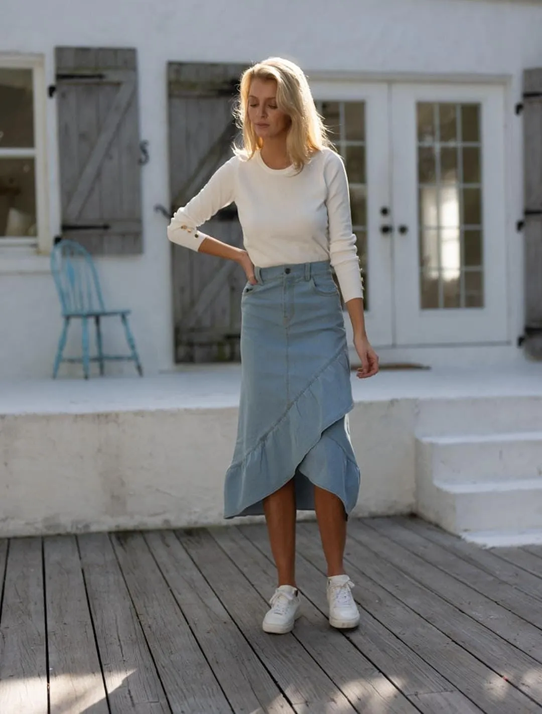 DENIM SKIRT WITH RUFFLE DETAIL