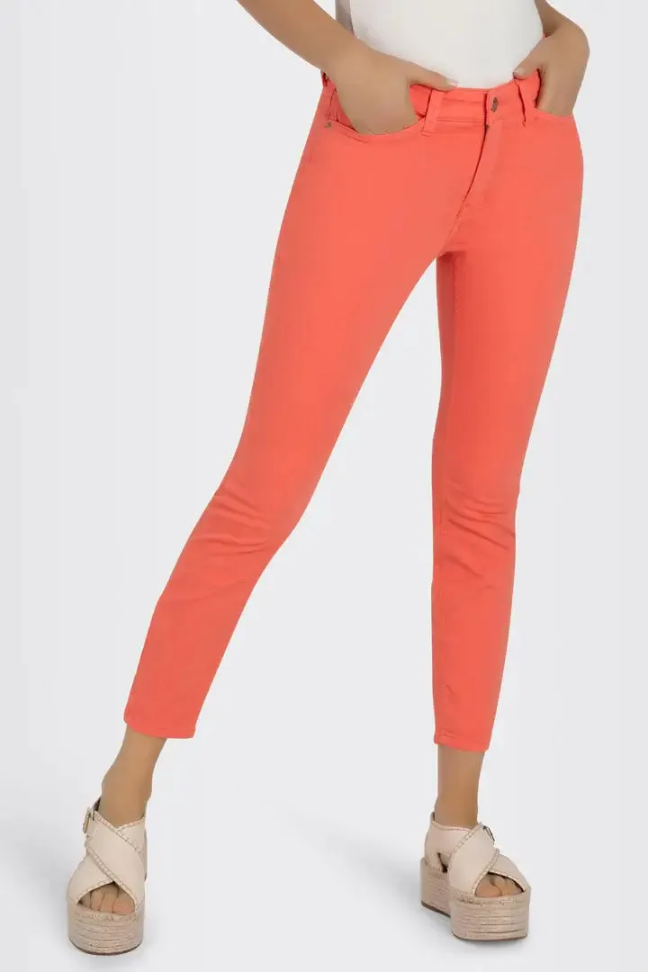 Dream Slim Pants in Coral