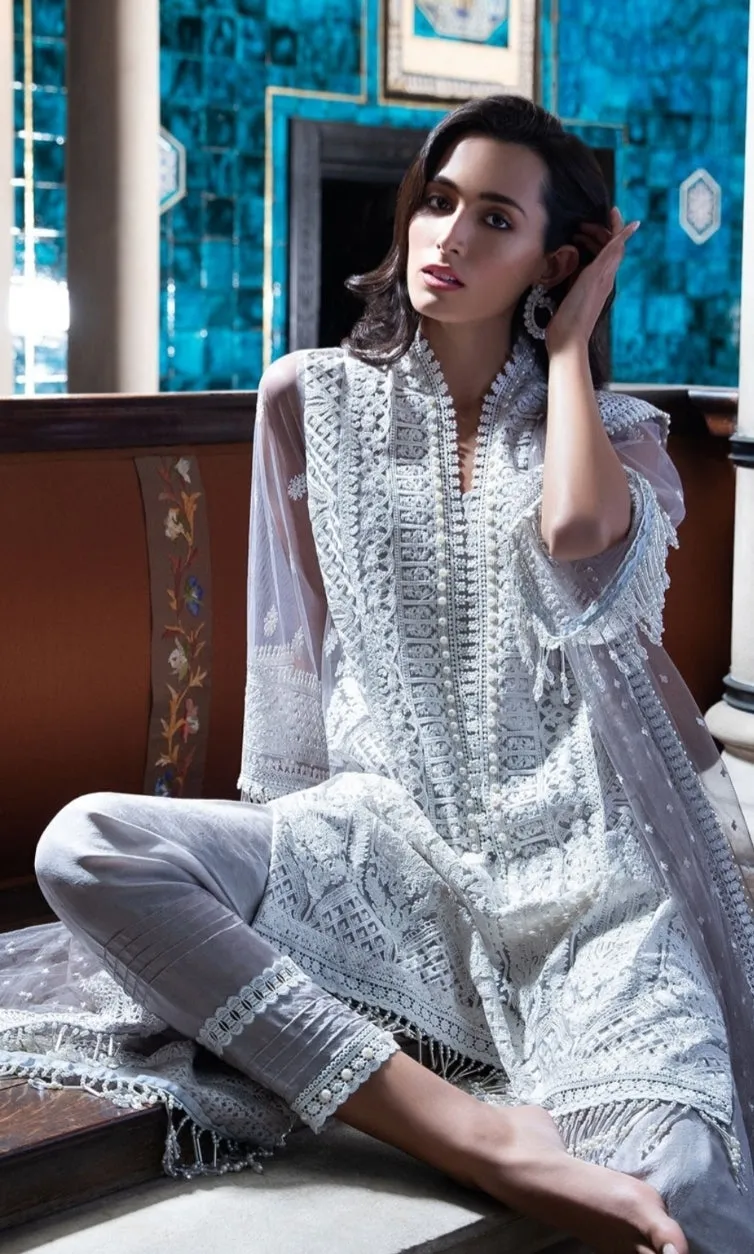 Dress as per latest Pakistani fashion 2019 # P2632