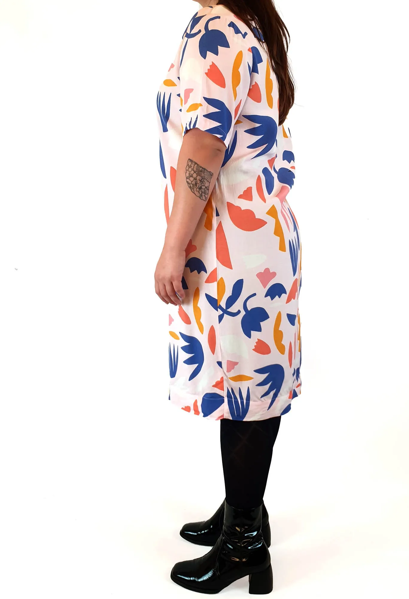 Elm pink-based fun shape print dress size 14