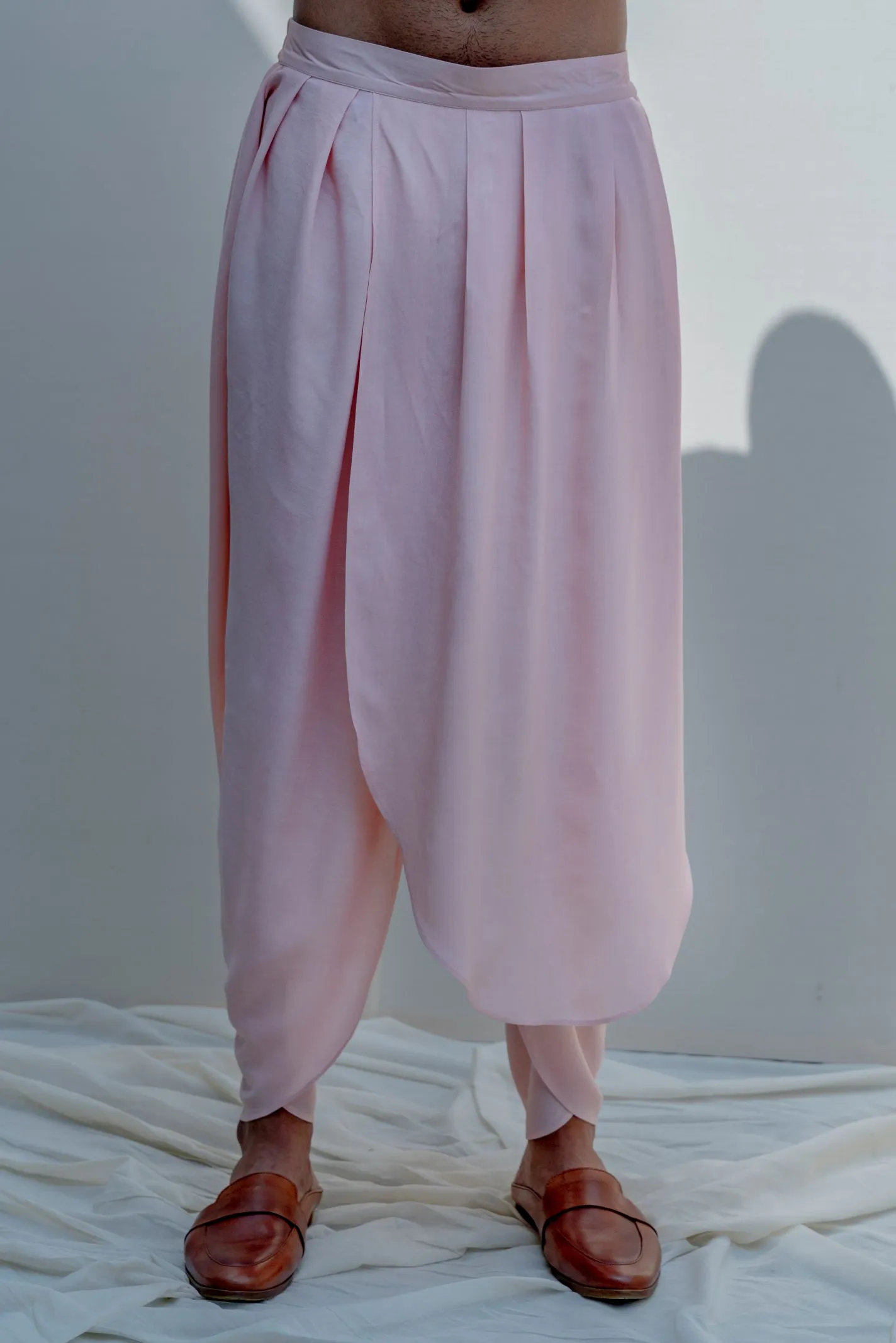 Exempler- Peach Floral Embroidered Nehru Jacket with Kurta Set