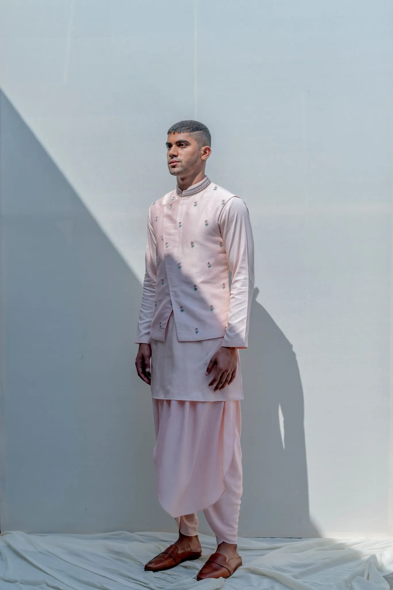 Exempler- Peach Floral Embroidered Nehru Jacket with Kurta Set