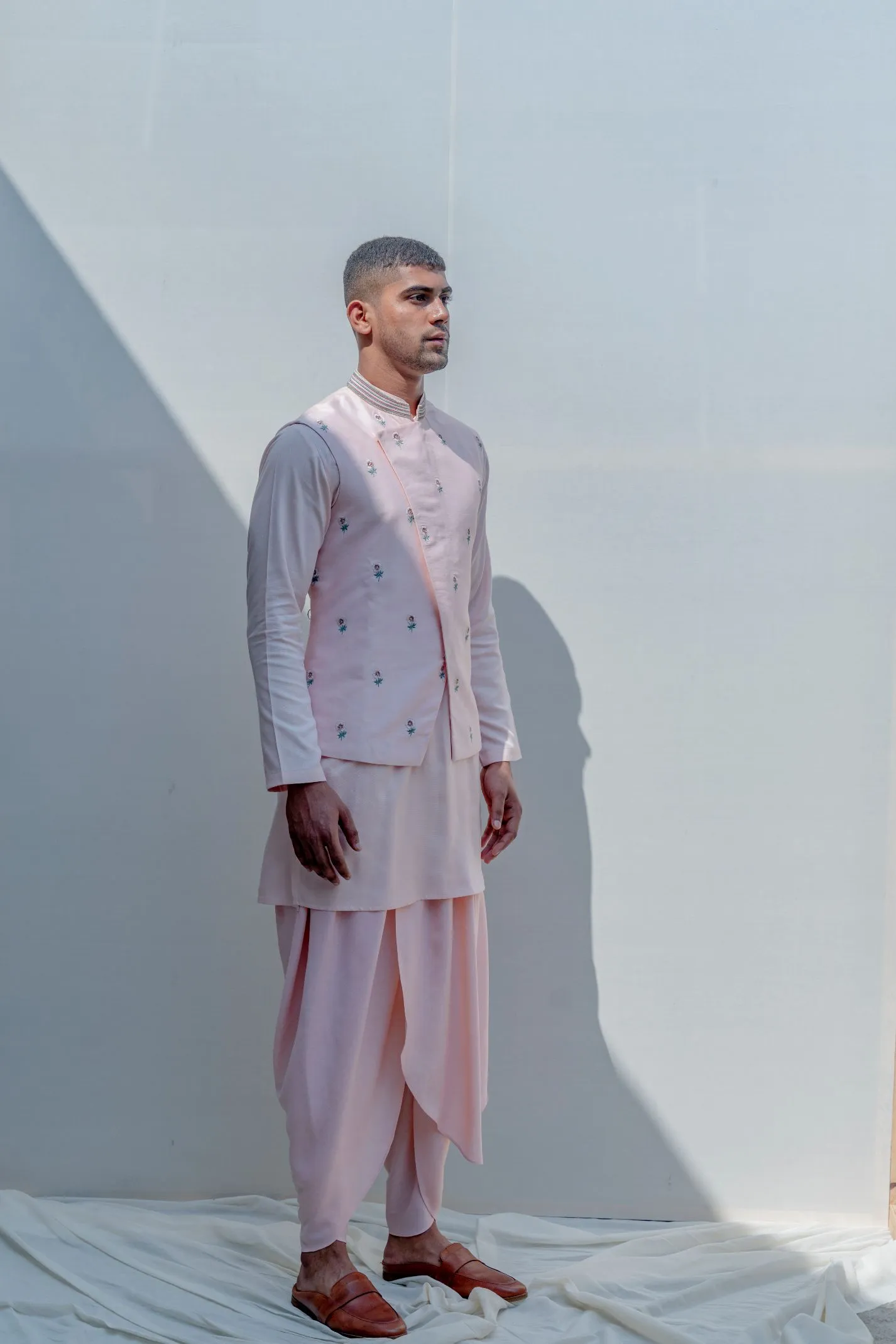 Exempler- Peach Floral Embroidered Nehru Jacket with Kurta Set