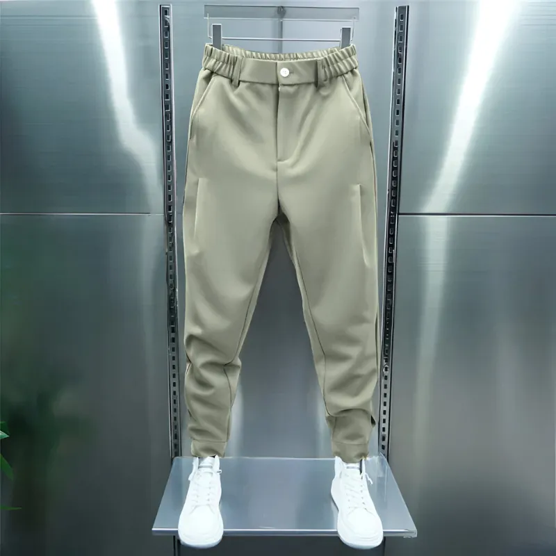 Flattering slim fit pants