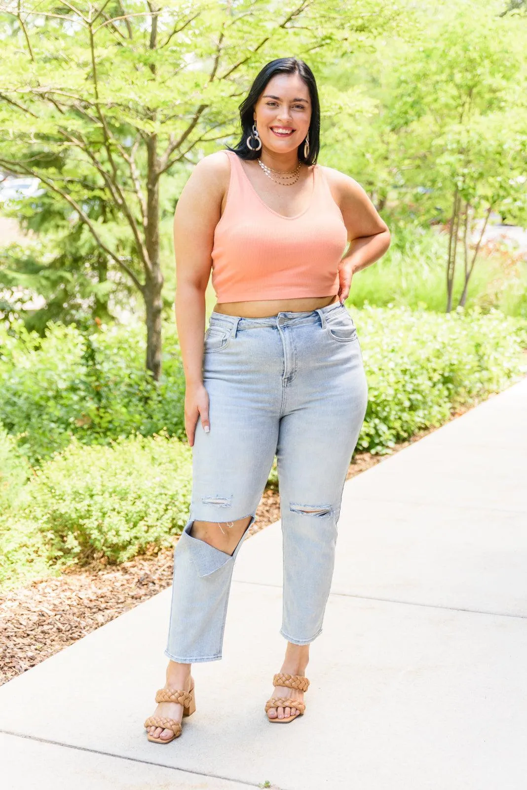 Hazel Blues® | Tell Me More Crop Tank In Coral