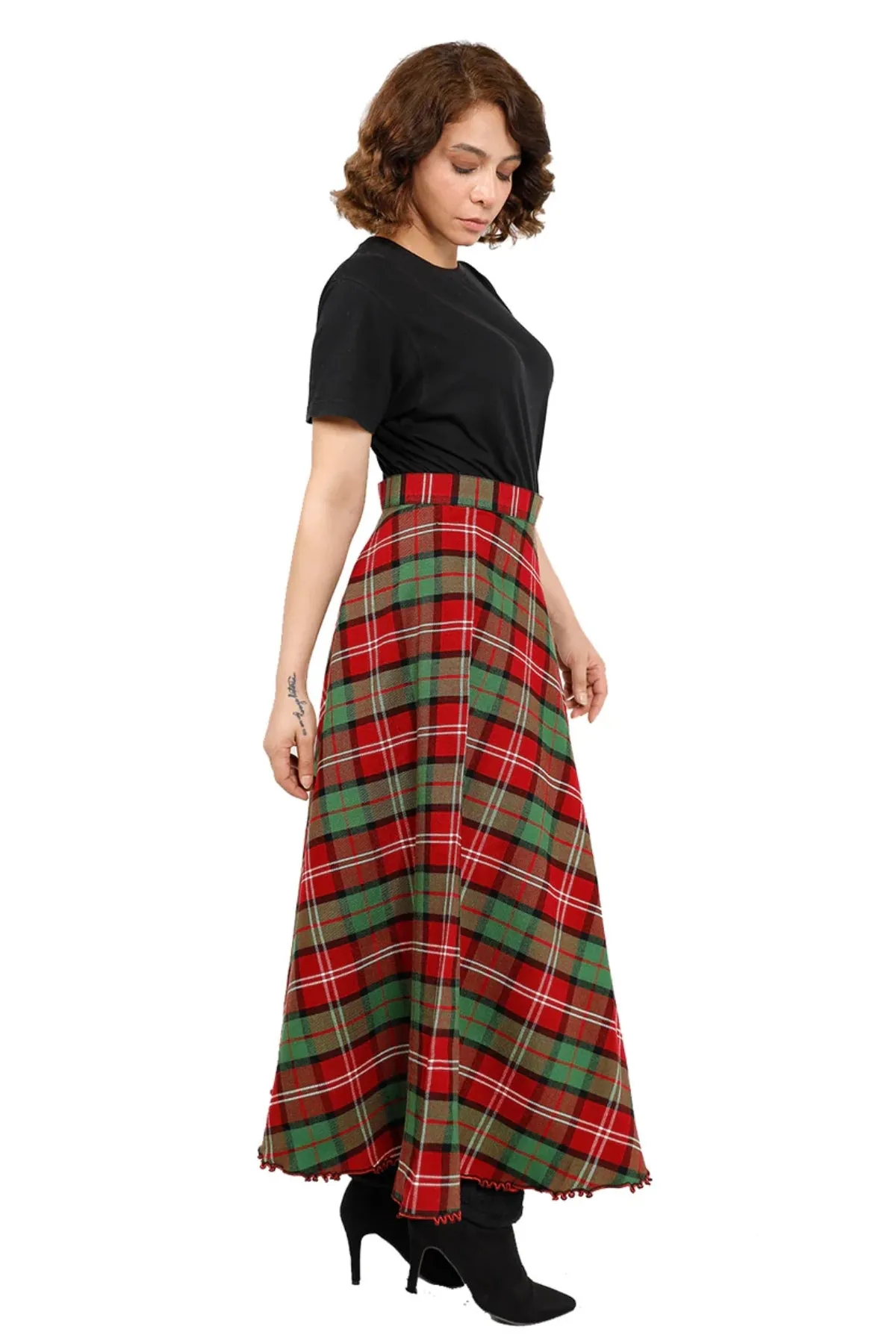 Highland Long Plaid Skirt - Button Zipped