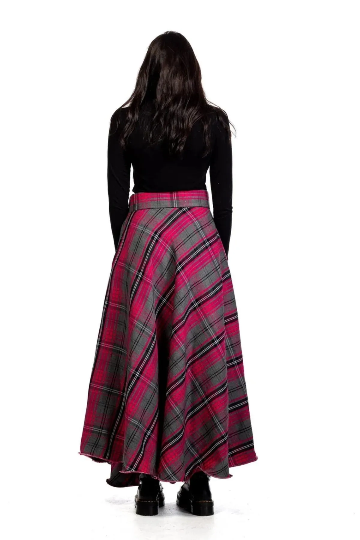 Highland Long Plaid Skirt - Button Zipped