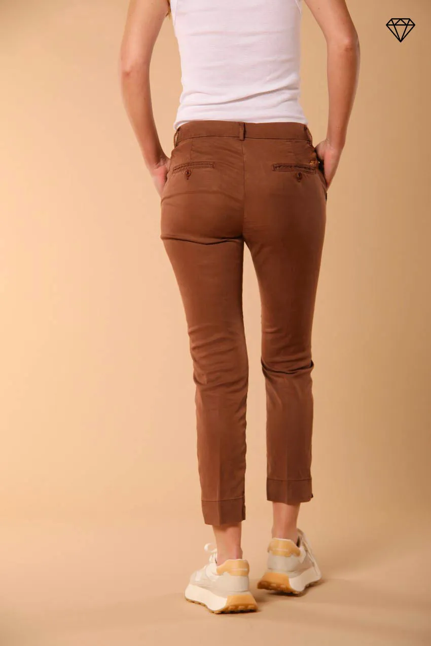 Jaqueline women's chino capri trousers in twill slim fit ①