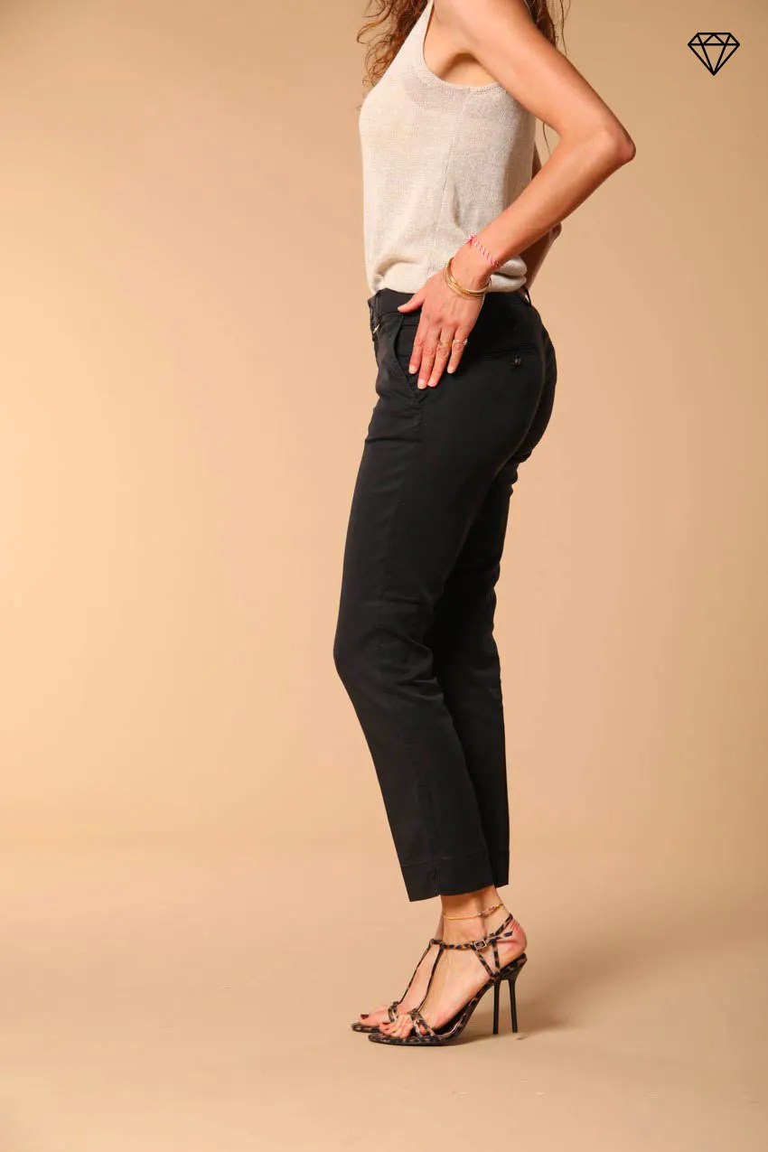 Jaqueline women's chino capri trousers in twill slim fit ①