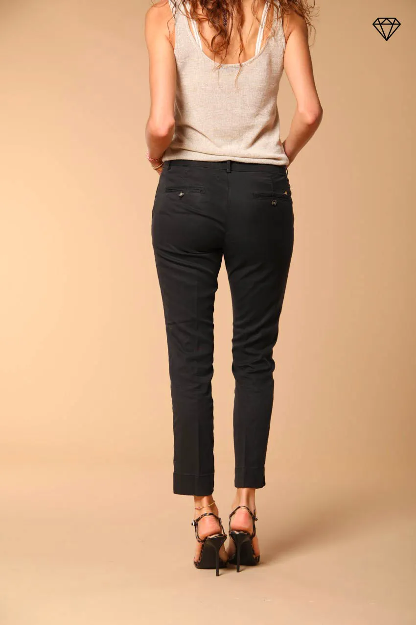 Jaqueline women's chino capri trousers in twill slim fit ①