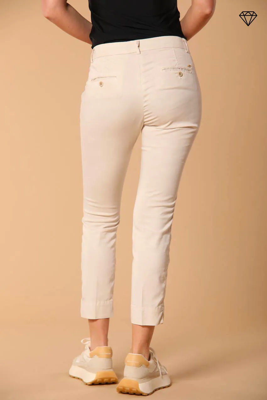 Jaqueline women's chino capri trousers in twill slim fit ①
