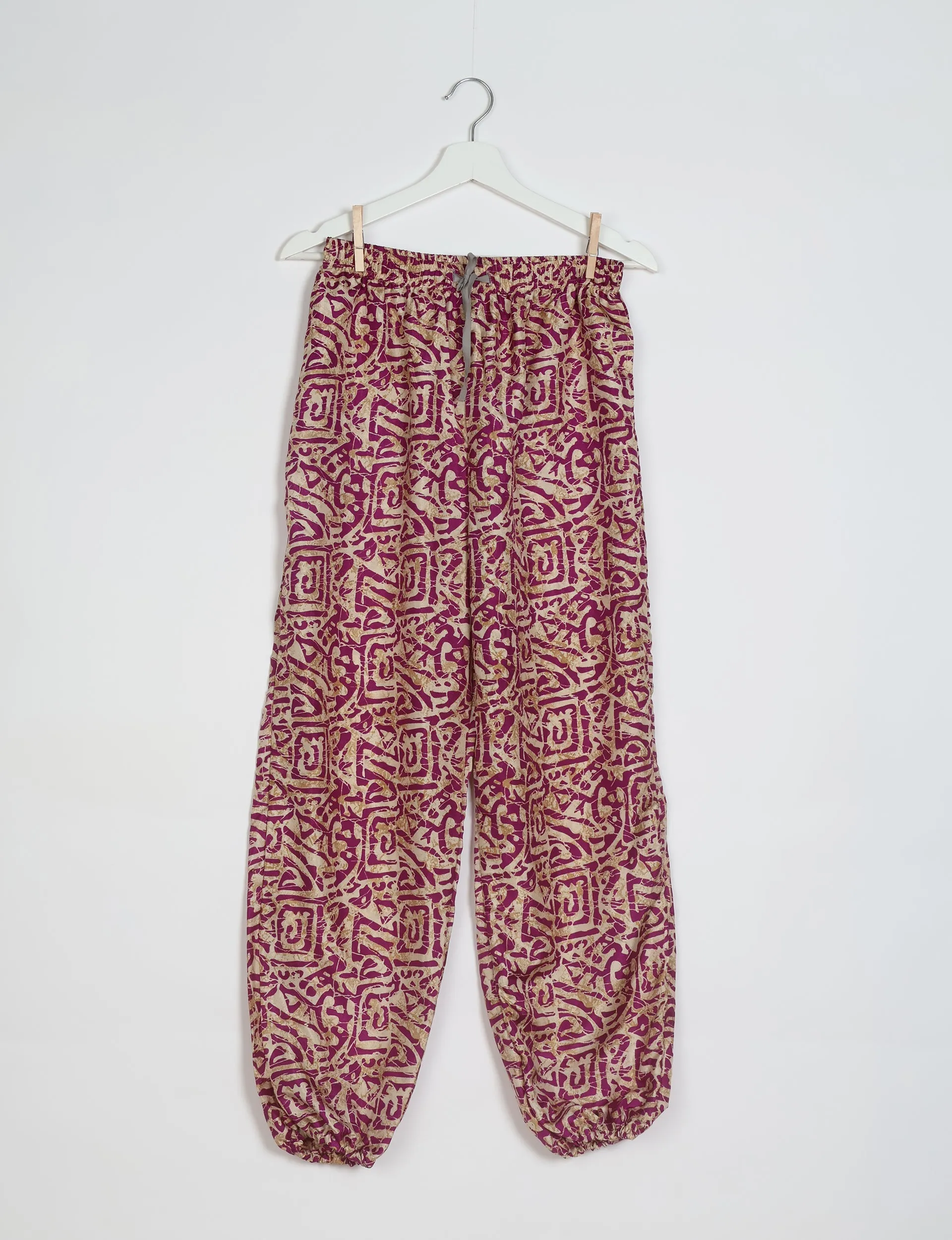 JOGGER PANTS