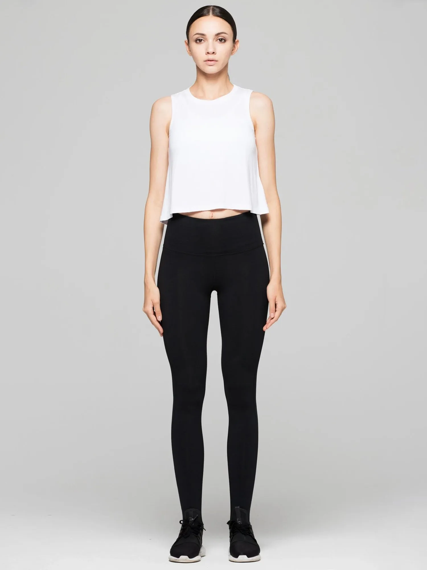 LOOSE CROPPED MUSCLE TANK, WHITE