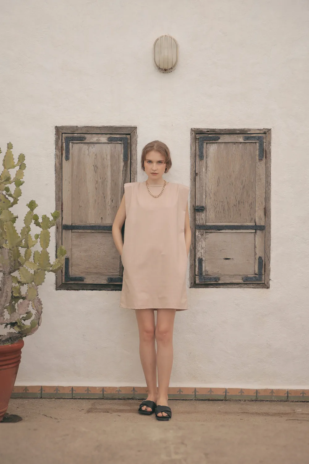 LUCIEN Padded Sleeve Tshirt Dress with Pockets (Nude)