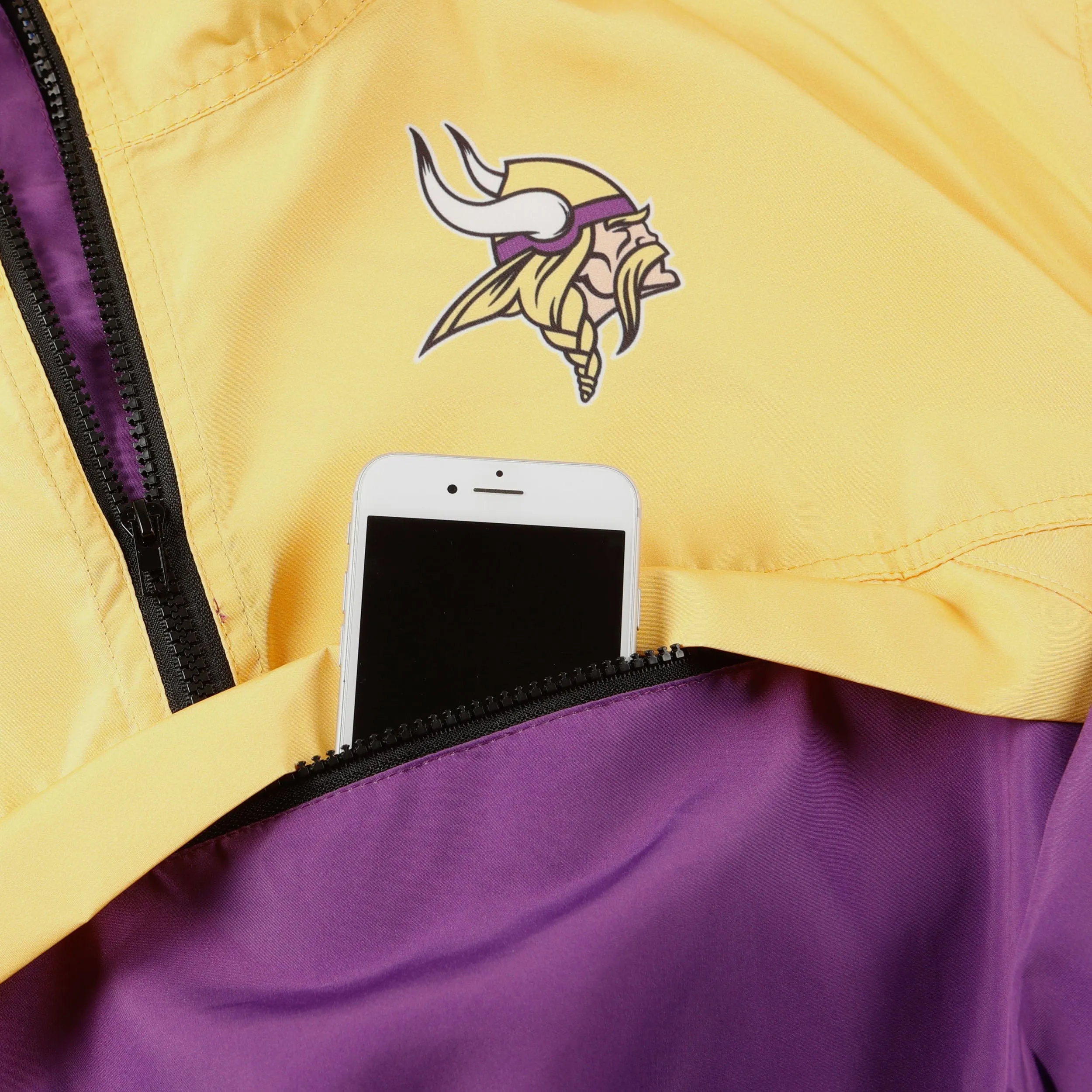 Minnesota Vikings Womens Winning Play Windbreaker