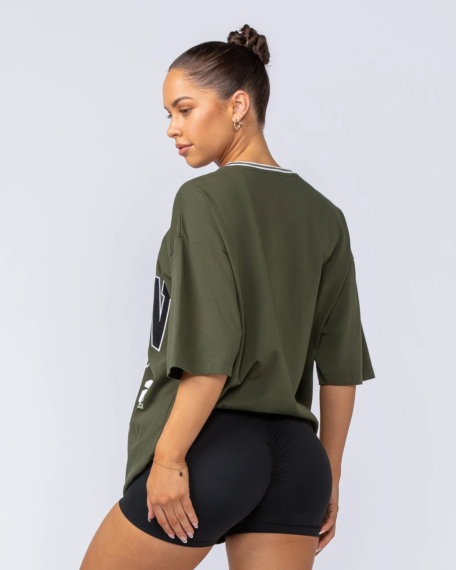 Muscle Nation | Sporting Club Oversized Tee - Dark Khaki