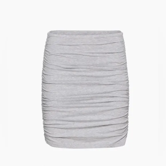 NWT Aritzia Tna Malibu Chill Ruched Skirt