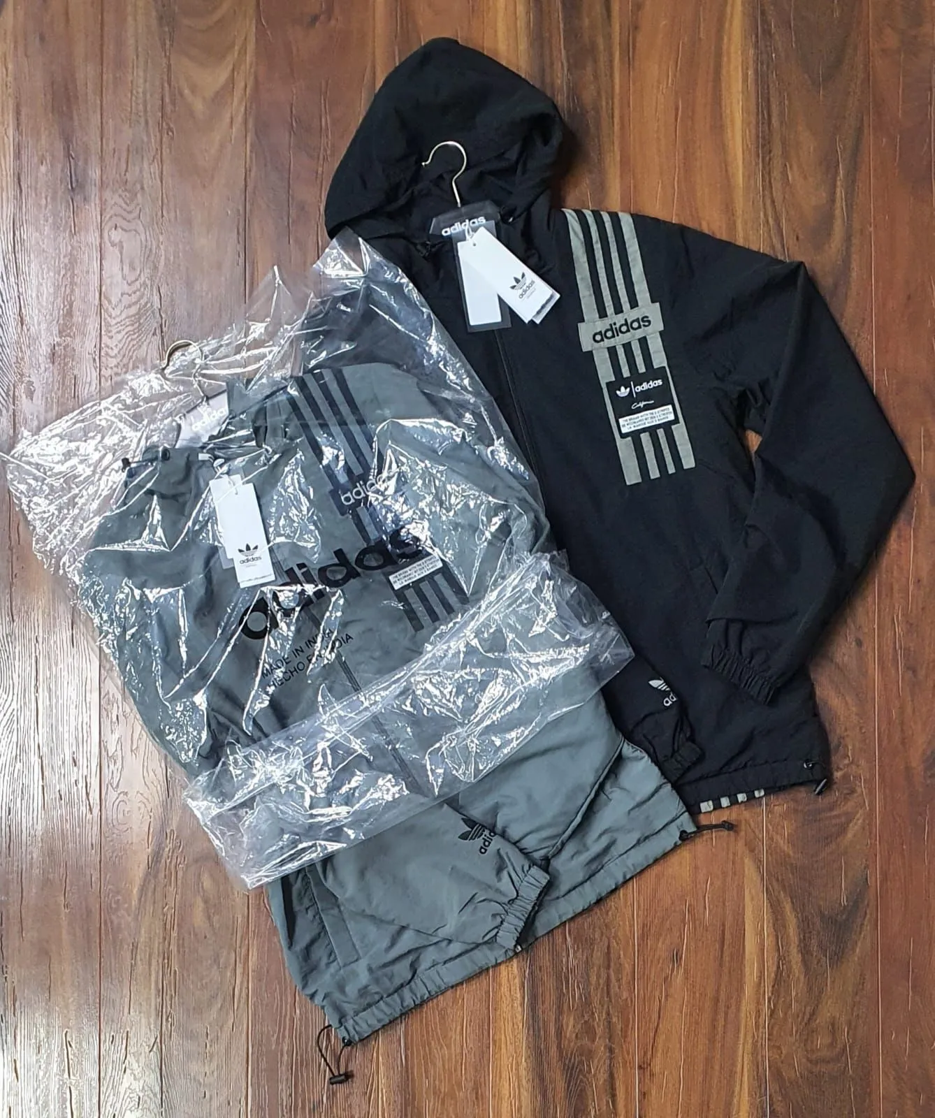 PREMIUM QUALITY WINDBREAKER JACKETS For Men