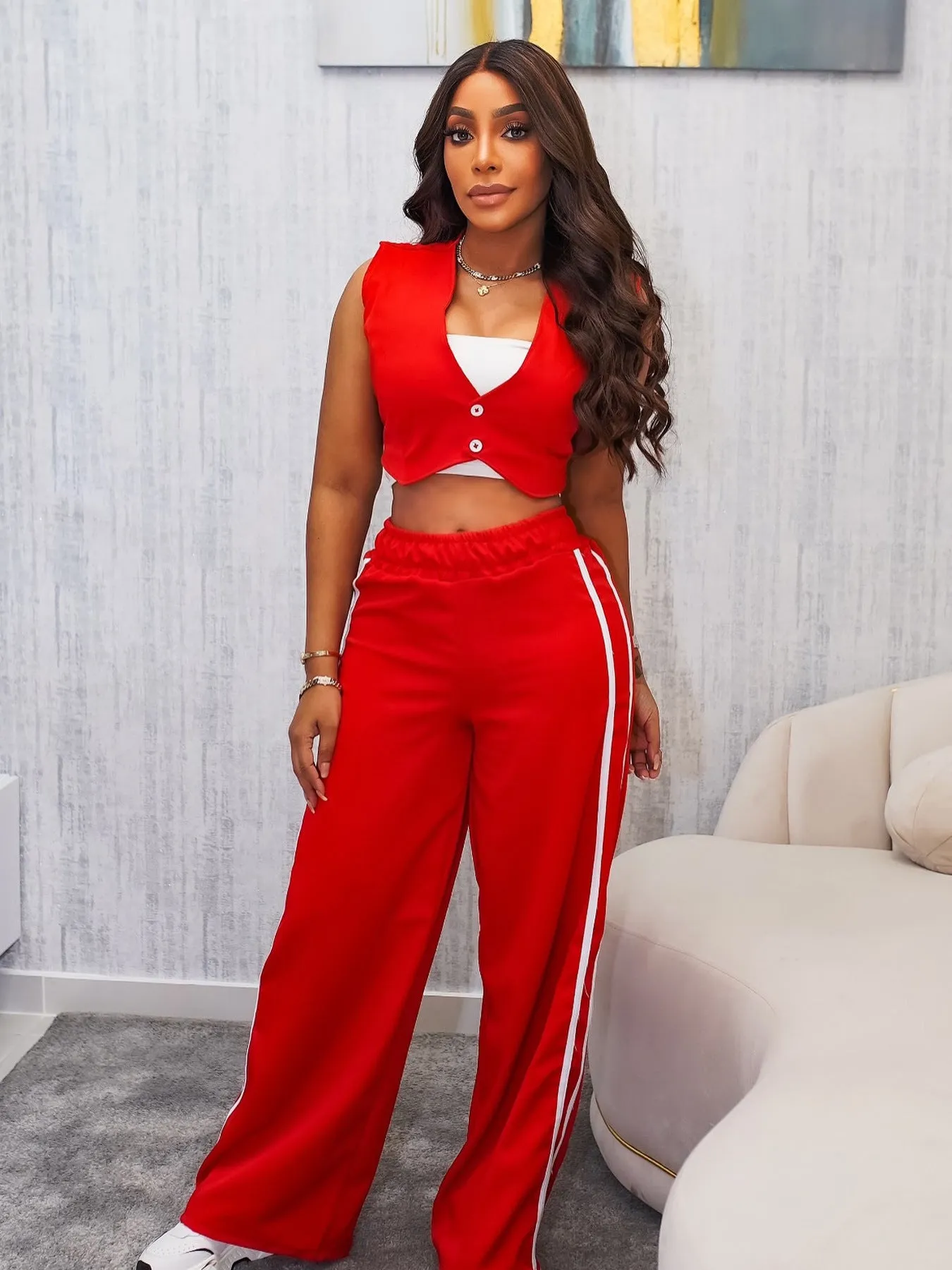 Sporty Chic Sleeveless Crop Top and Relaxed Long Pants Two-Piece Set