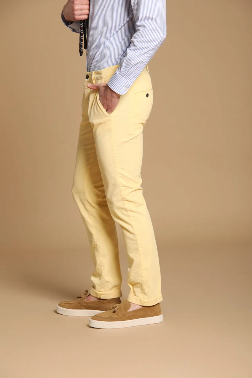 Torino men's chino pants tailored in light velvet slim fit