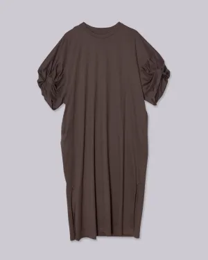 TWISTED SLEEVE TEE DRESS IN MOSS GRAY