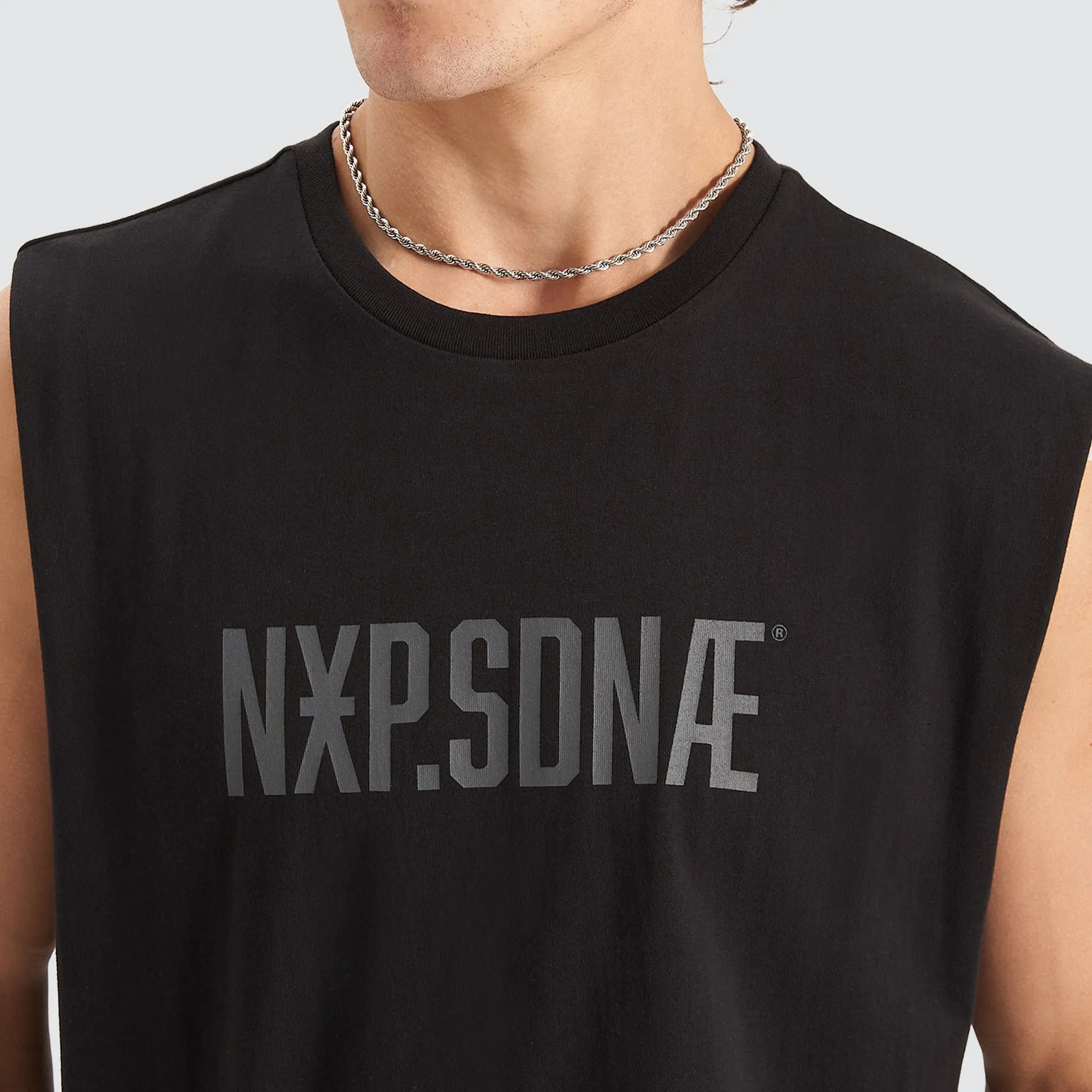 Underdog Scoop Back Muscle Tee Jet Black