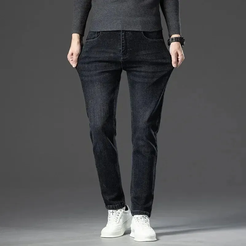 UrbanStyle Slim Fit Straight Crotch Jeans