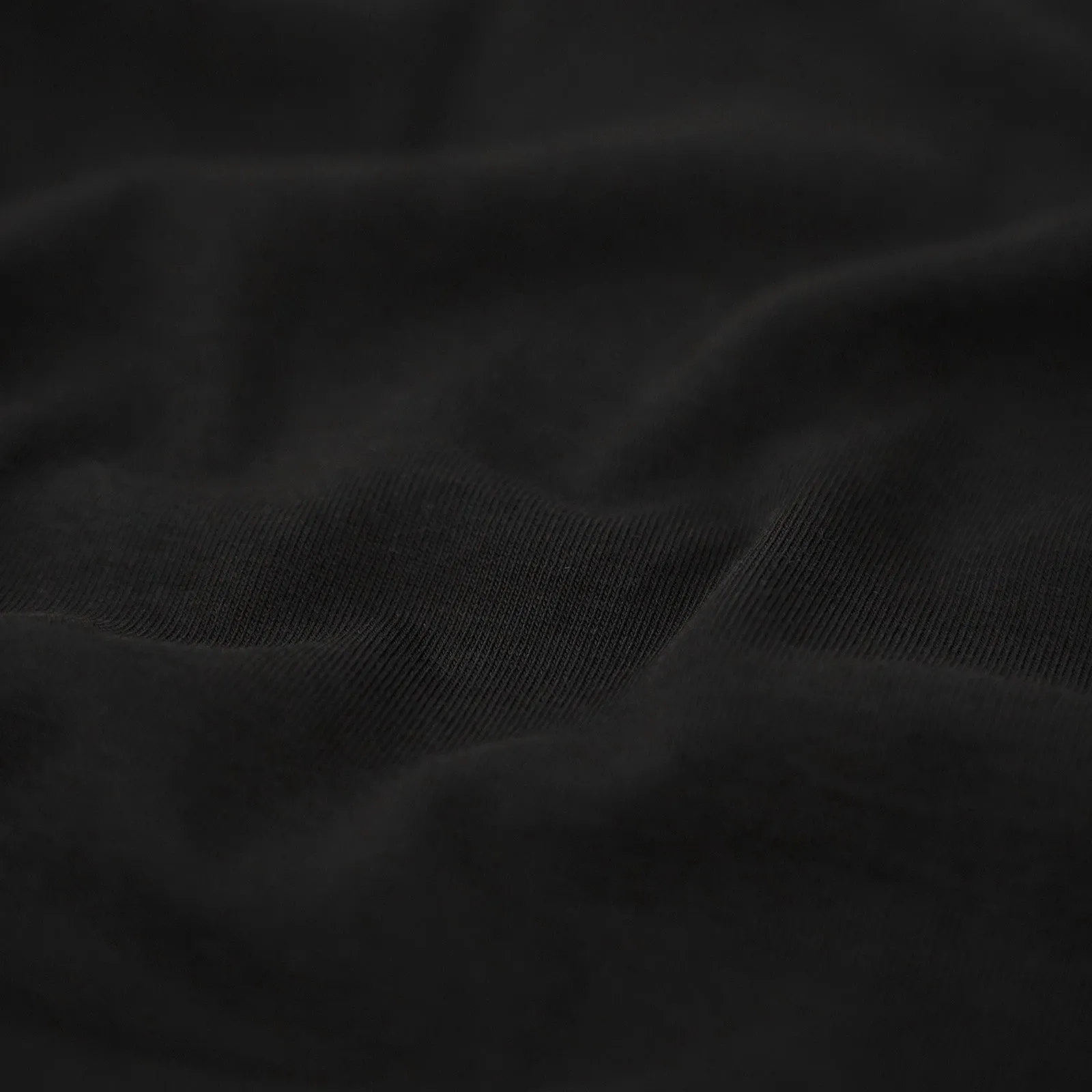Wordmark Script Tank - Coal