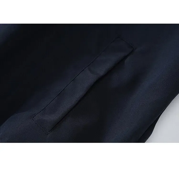 Y2K Windbreaker Jacket: Combining Past and Present