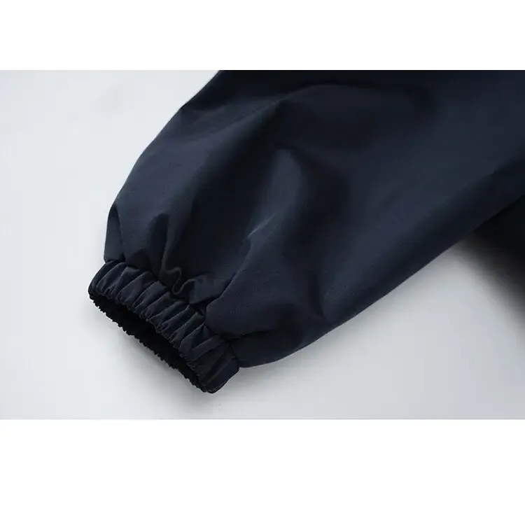Y2K Windbreaker Jacket: Combining Past and Present