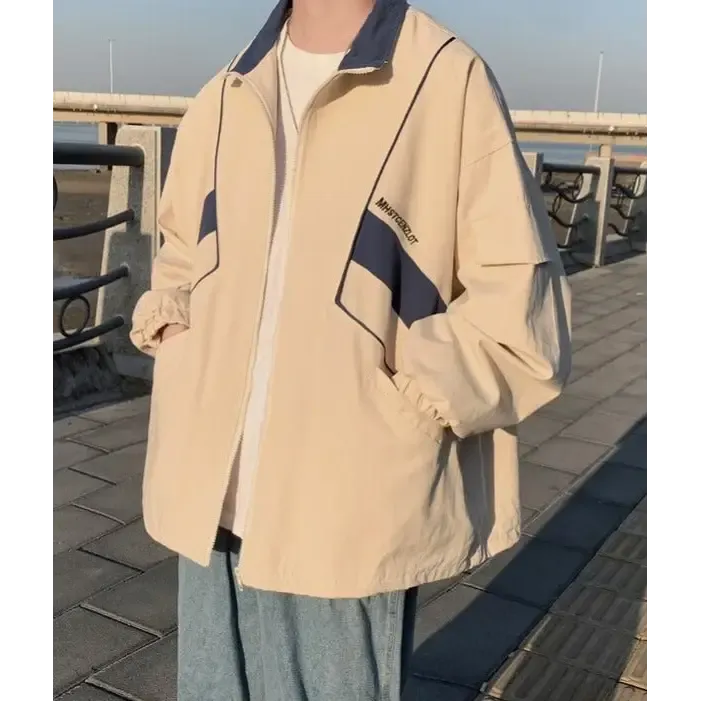 Y2K Zip Jacket for a Nostalgic and Trendy Look