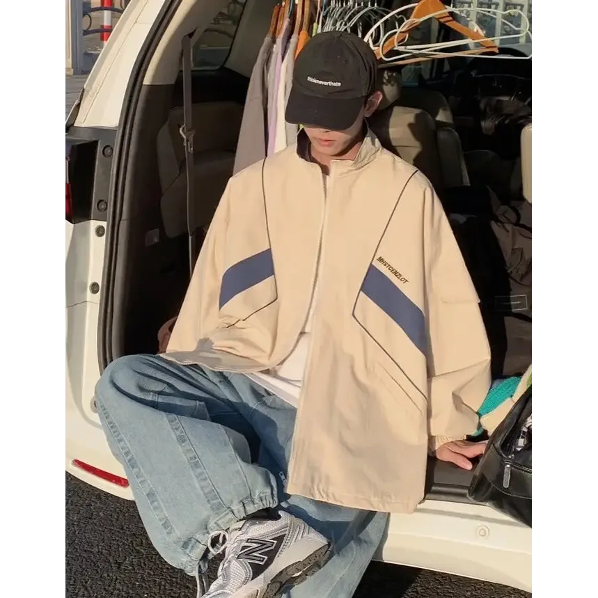 Y2K Zip Jacket for a Nostalgic and Trendy Look